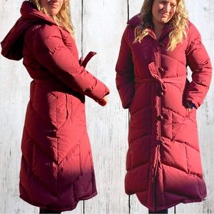 🎉HP🎉 Vintage Maroon REI Women's Goose Down Quilted Hooded Parka Jacket